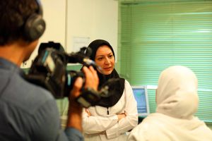 برنامه فوتون-شبکه چهار صدا و سیمای جمهوری اسلامی ایران: عکس شماره 1 / 6